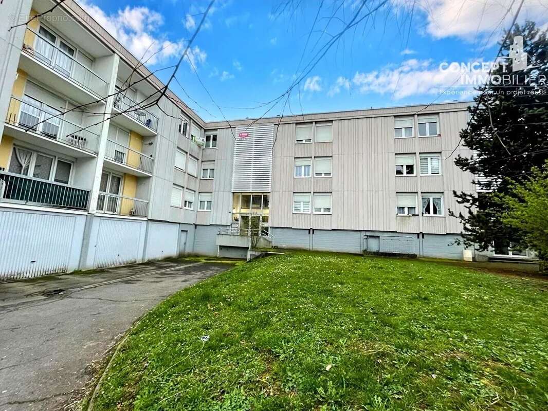 Appartement à FAMECK