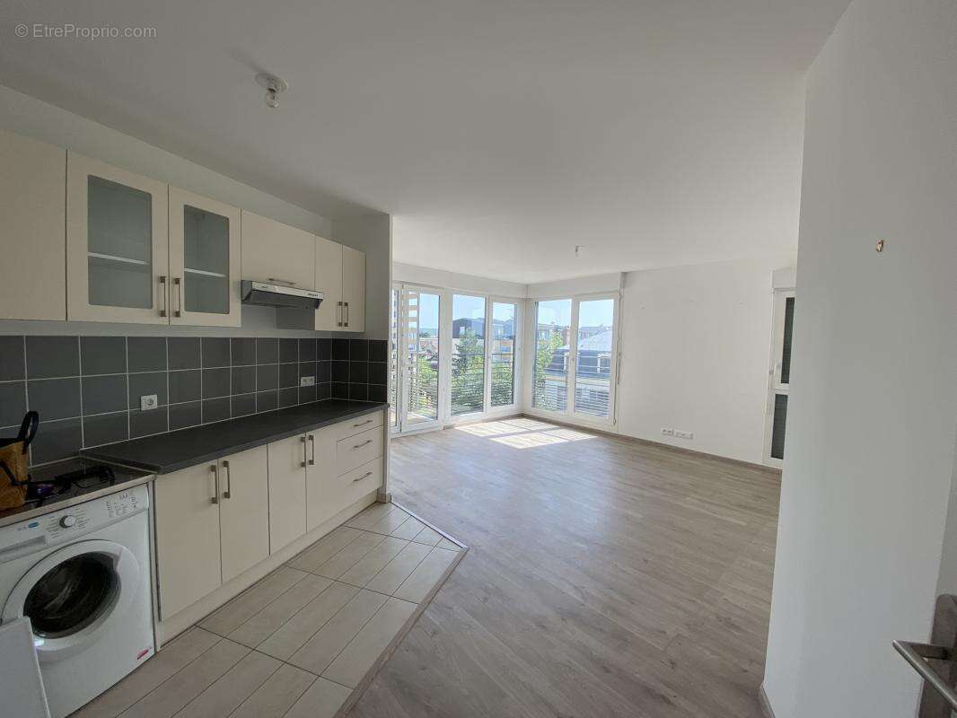 Appartement à MANTES-LA-JOLIE