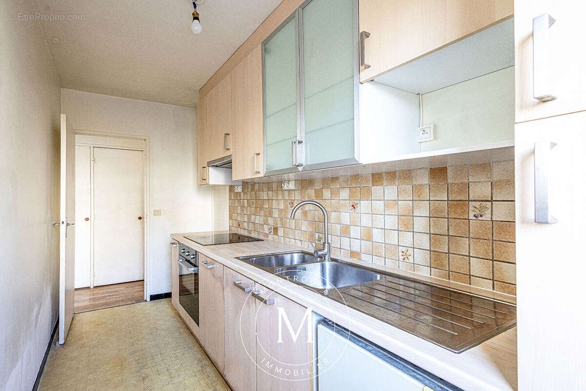 Appartement à MONTROUGE