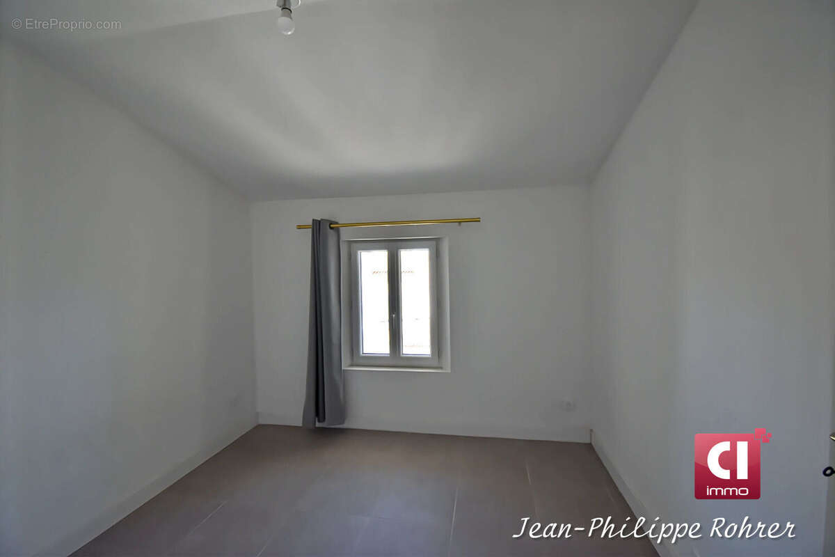 Appartement à BESSE-SUR-ISSOLE