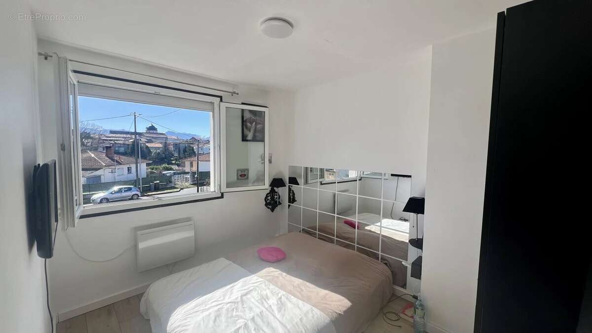 Maison à MONTREJEAU