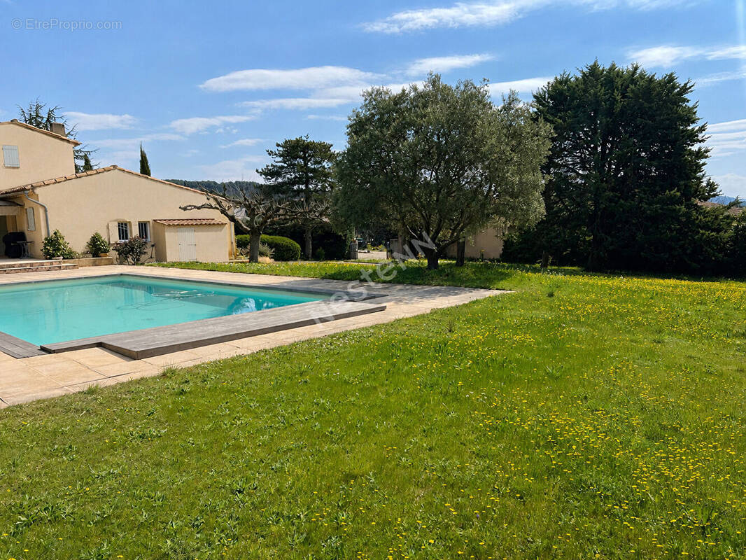 Maison à LOURMARIN
