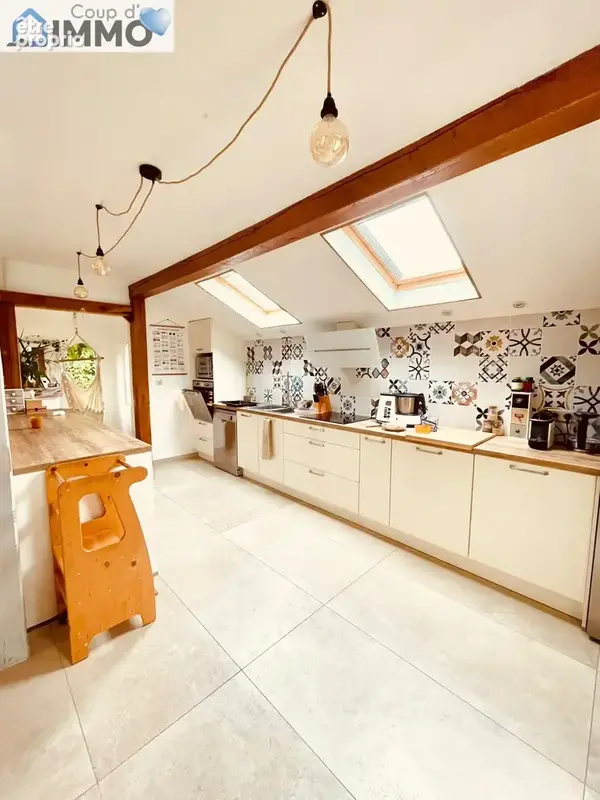 Maison 5 pièces 123m2 avec piscine et dépendance - photo 5