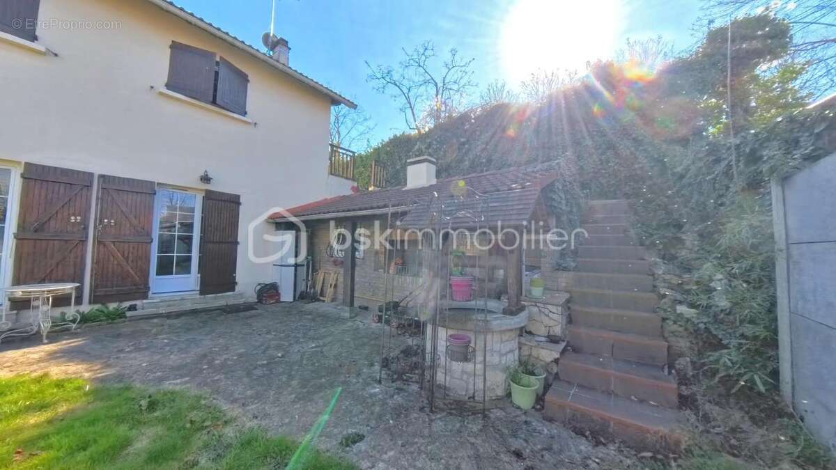 Spacieuse maison familiale à proximité du canal de l'Ourcq à Livry-Gargan - photo 5