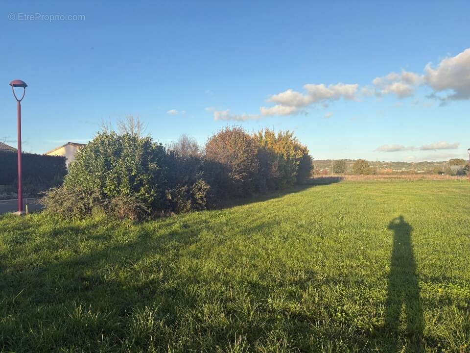 Terrain à POMPIGNAN