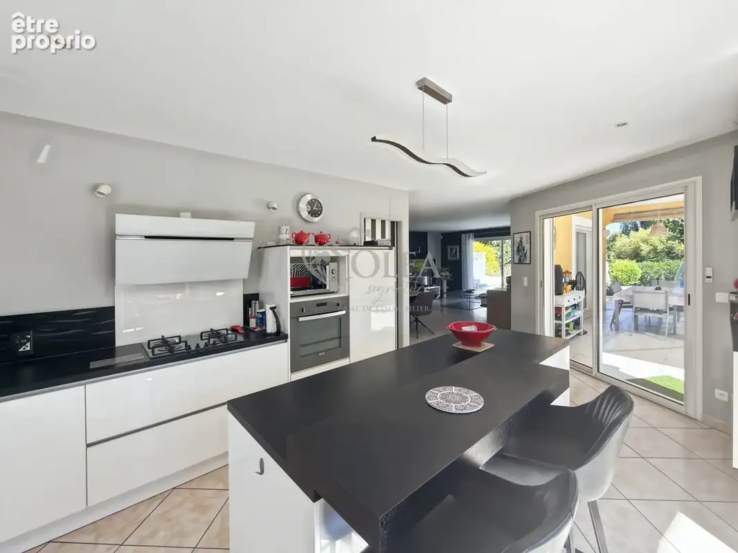 Maison 4 pièces 122 m² à vendre à Montaren-Et-Saint-Mediers (30700) - photo 6