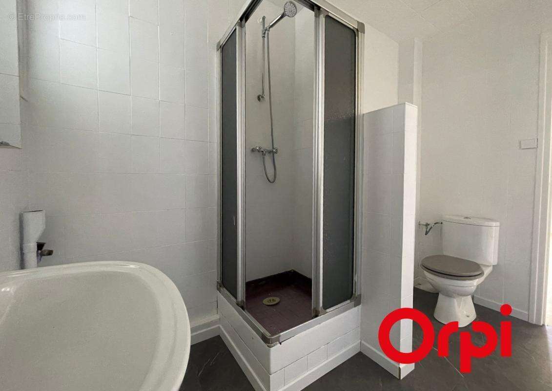 Appartement à VENISSIEUX