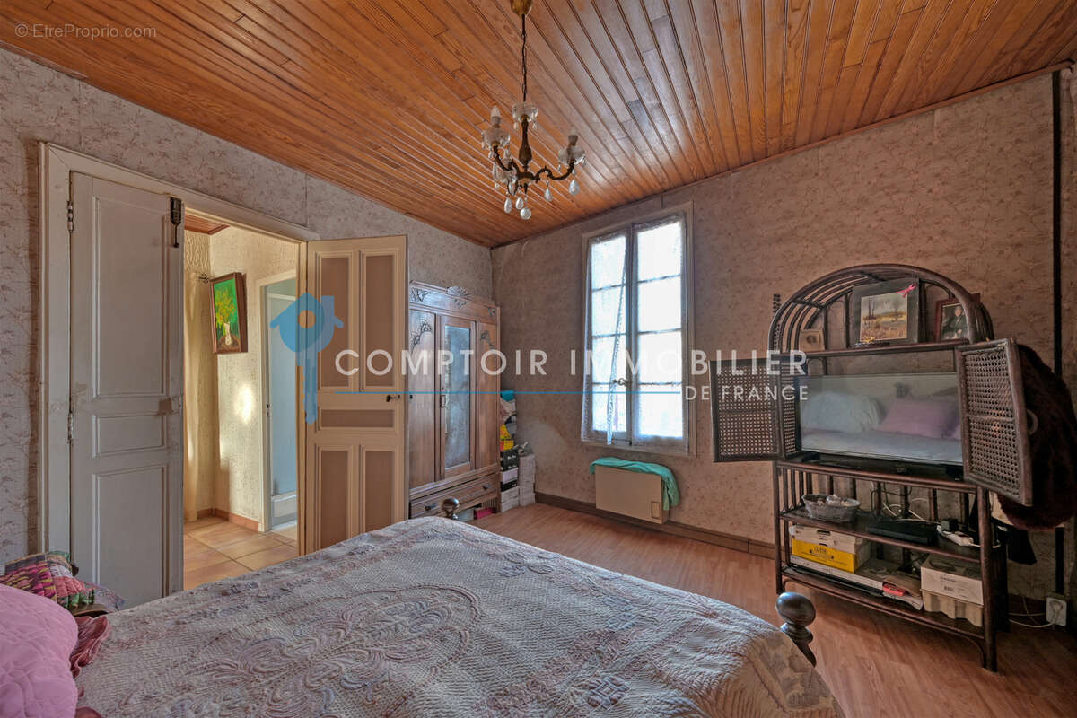 A vendre dept 30 (gard) beauvoisin maison de village 4 chambres jardin et grand garage - photo 9