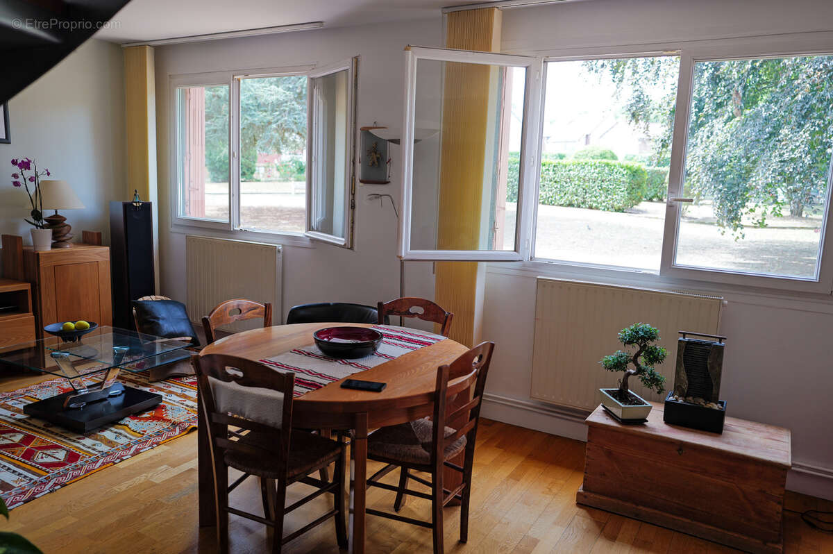 Appartement en duplex à vendre  Versailles - photo 3