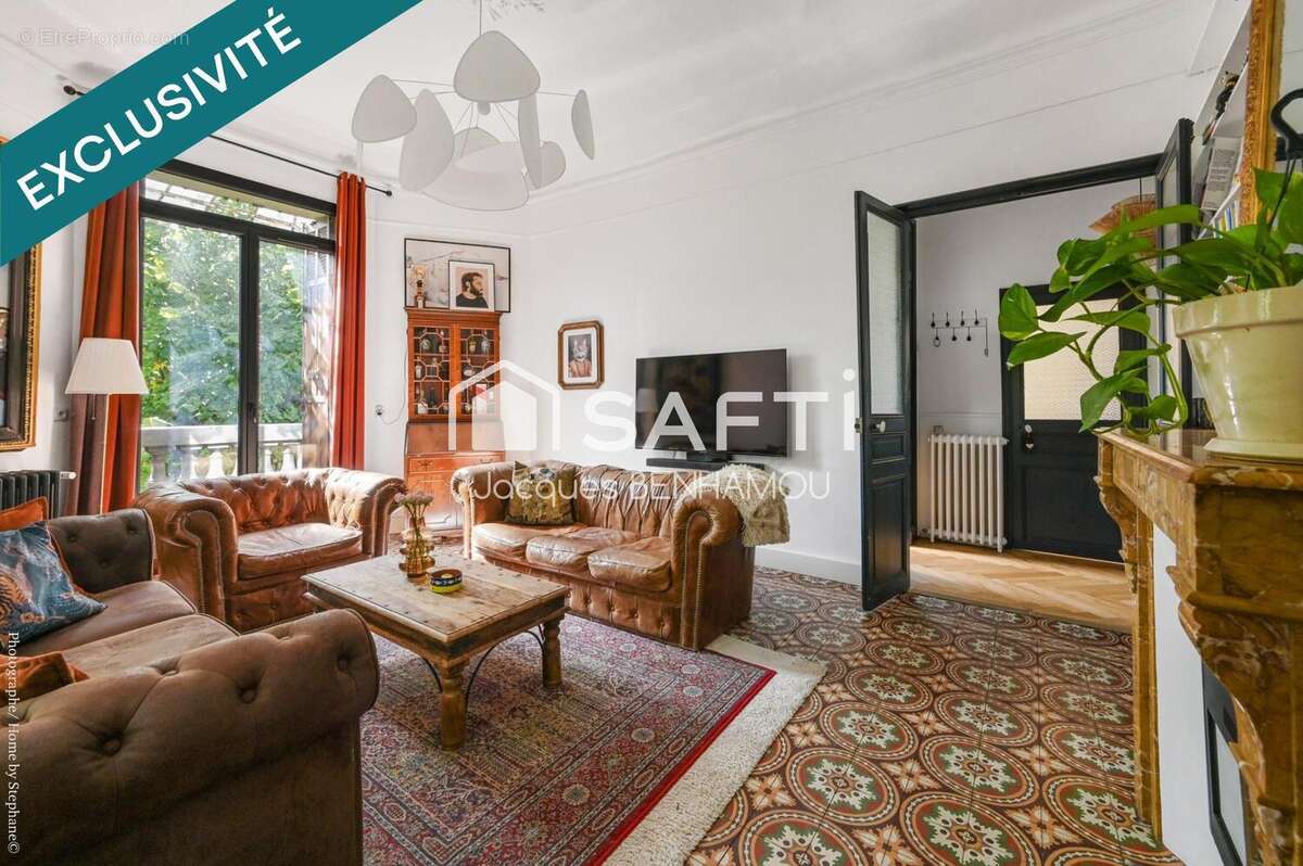 Photo 2 - Maison à MARSEILLE-13E