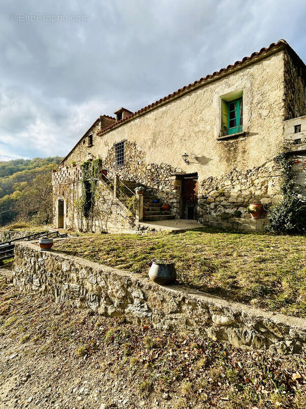 Maison à MONTFERRER