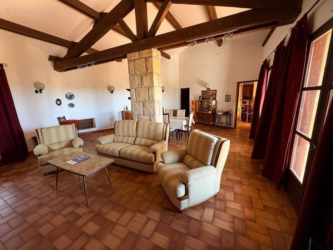   - Maison à LARGENTIERE