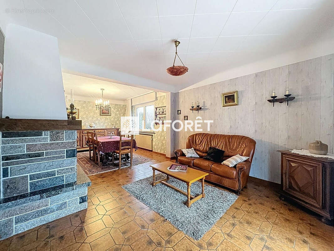 Maison Delle 6 pièce(s) 127 m2 - photo 3