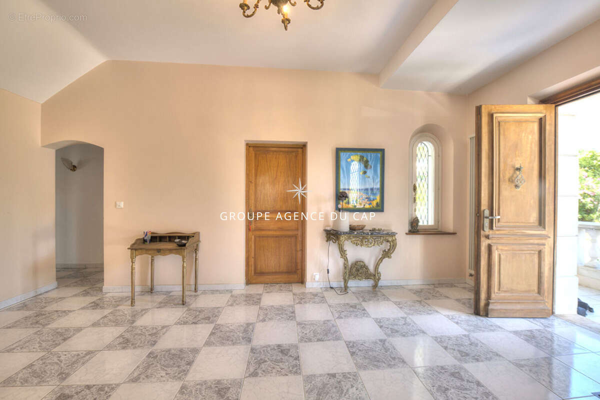 Maison à SAINT-RAPHAEL