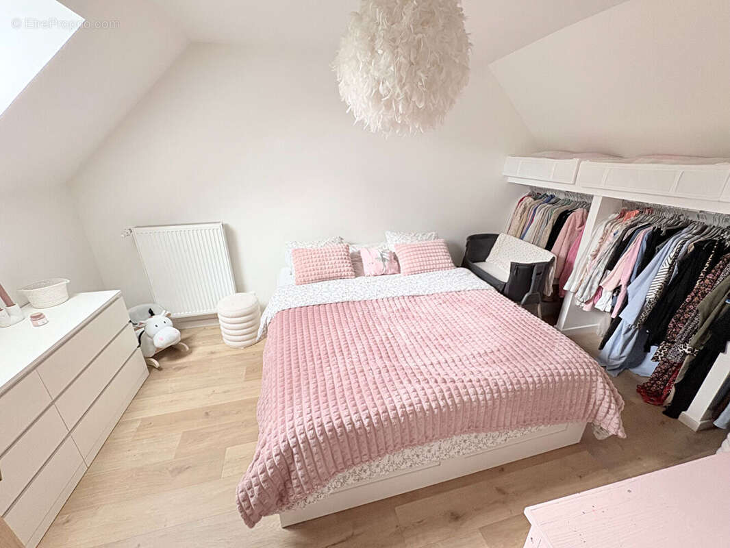 Maison de 90m² + 2 logements - 27340 - photo 6