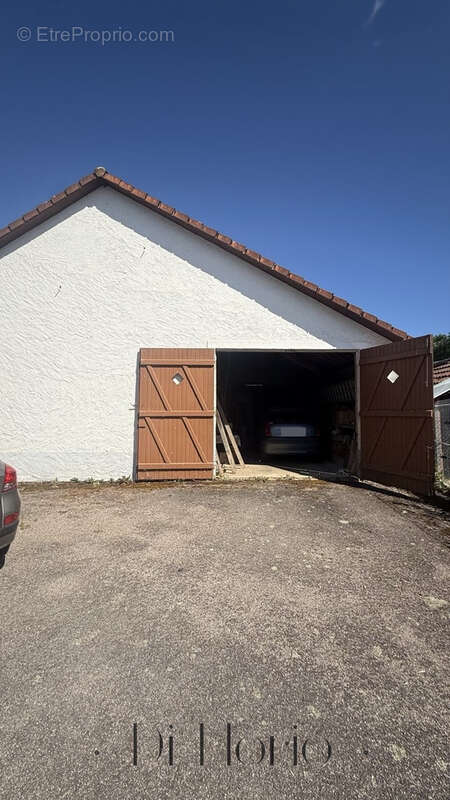 Provenchères-et-Colroy - Maison familiale 126 m2 avec dépendances et grand terrain - photo 18