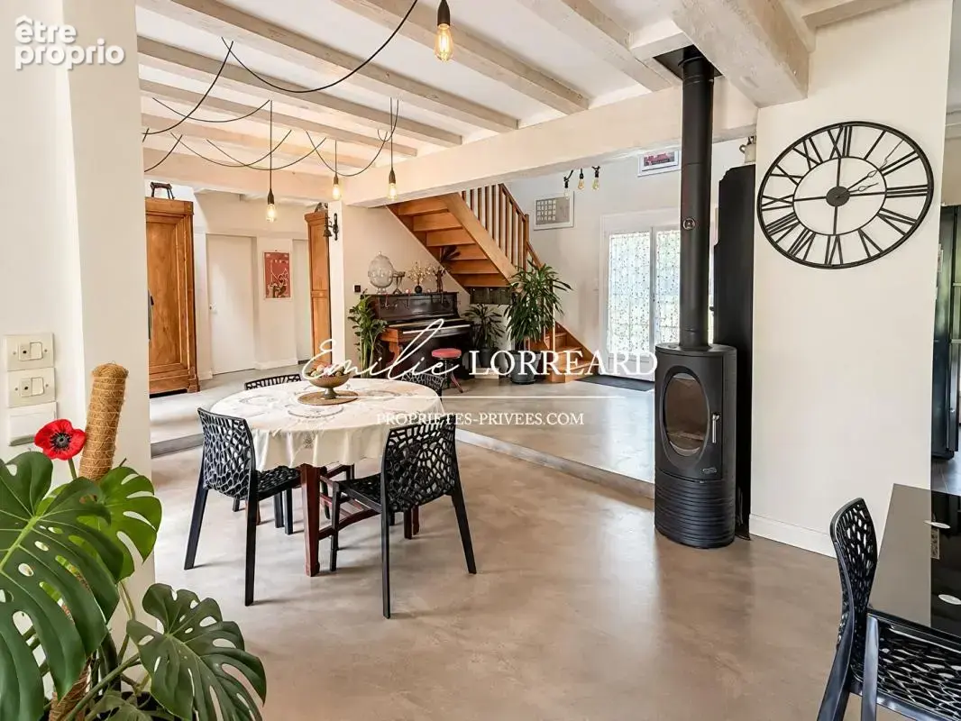 Maison Changé - photo 2