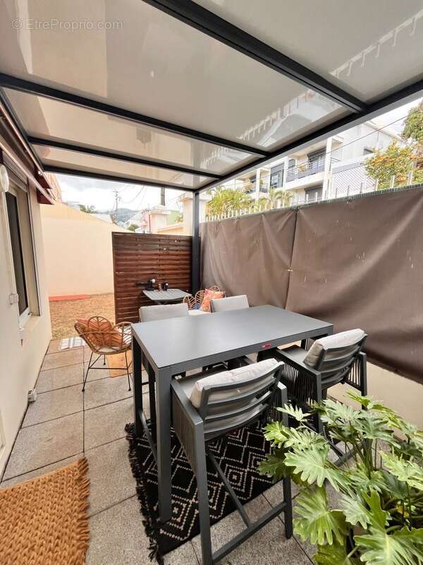 Appartement à SAINT-DENIS