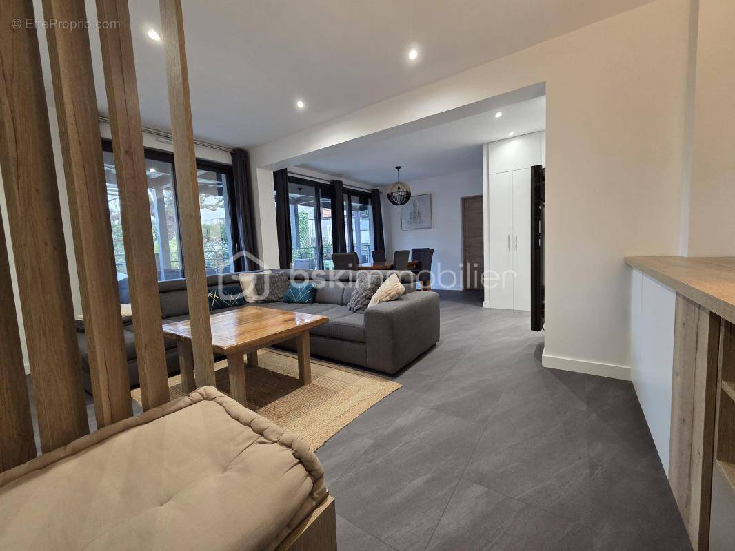 Appartement à VOIRON