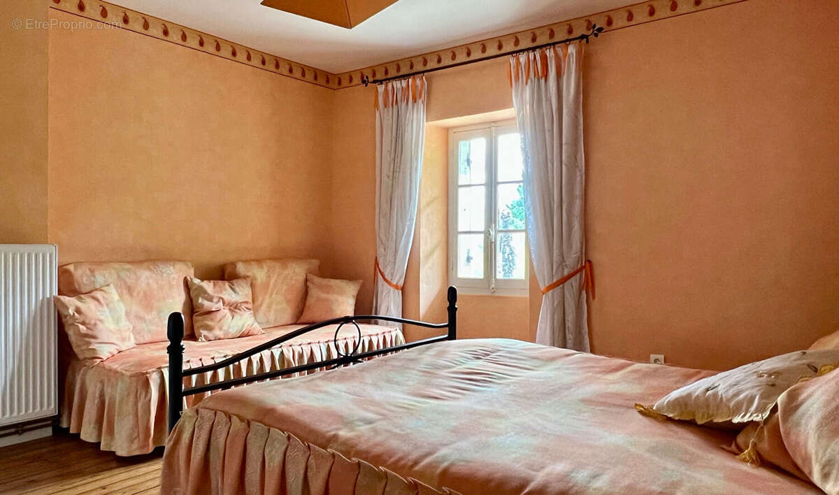 Maison à SAINTE-TERRE