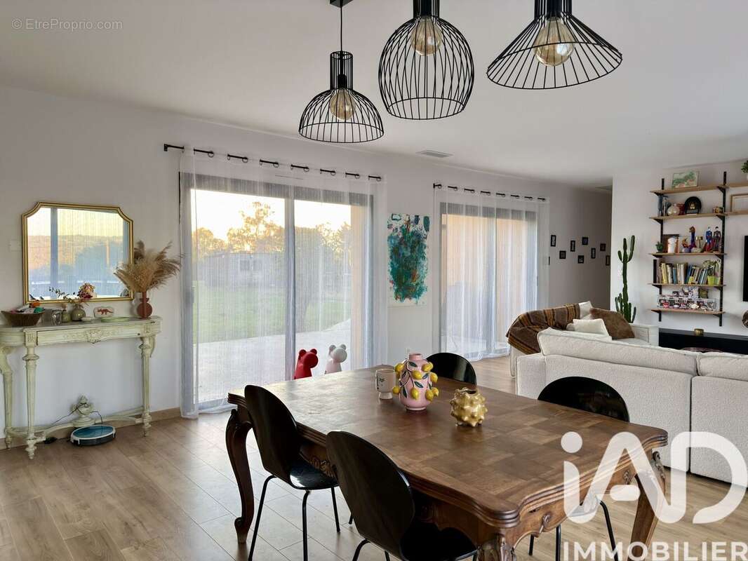 Photo 9 - Maison à LES EYZIES-DE-TAYAC-SIREUIL