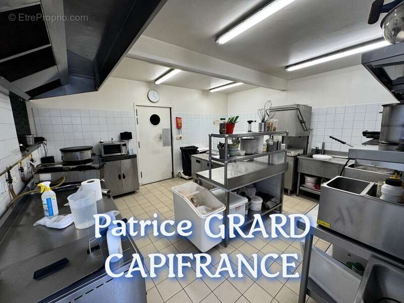 Commerce à SAINTE-MERE-EGLISE