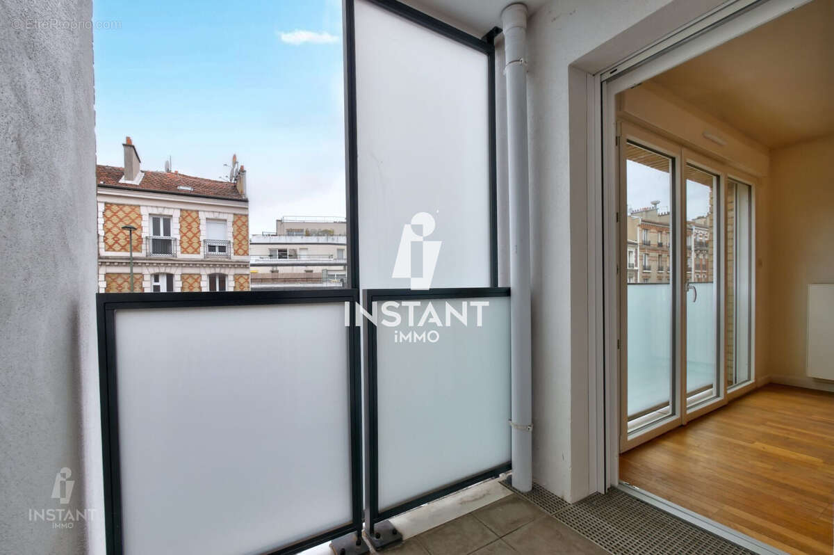 Balcon sur chambre et salon  - Appartement à ASNIERES-SUR-SEINE