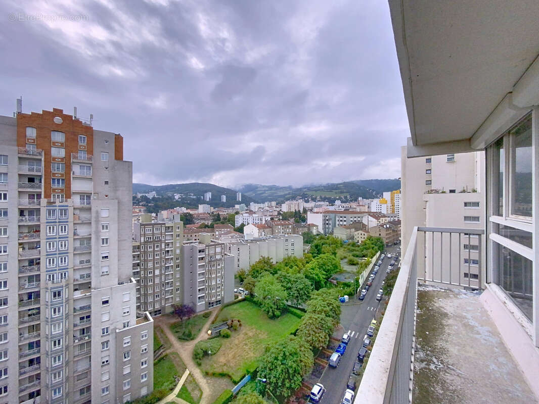 Appartement à SAINT-ETIENNE
