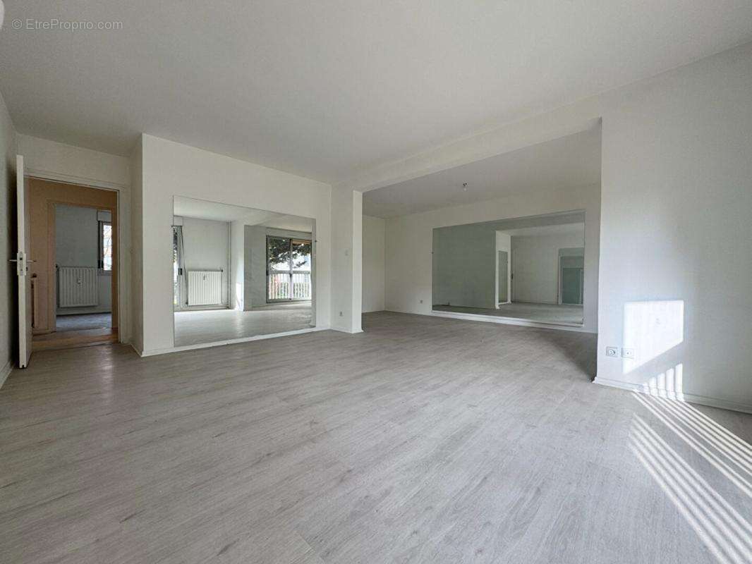 Appartement à VILLEFRANCHE-SUR-SAONE