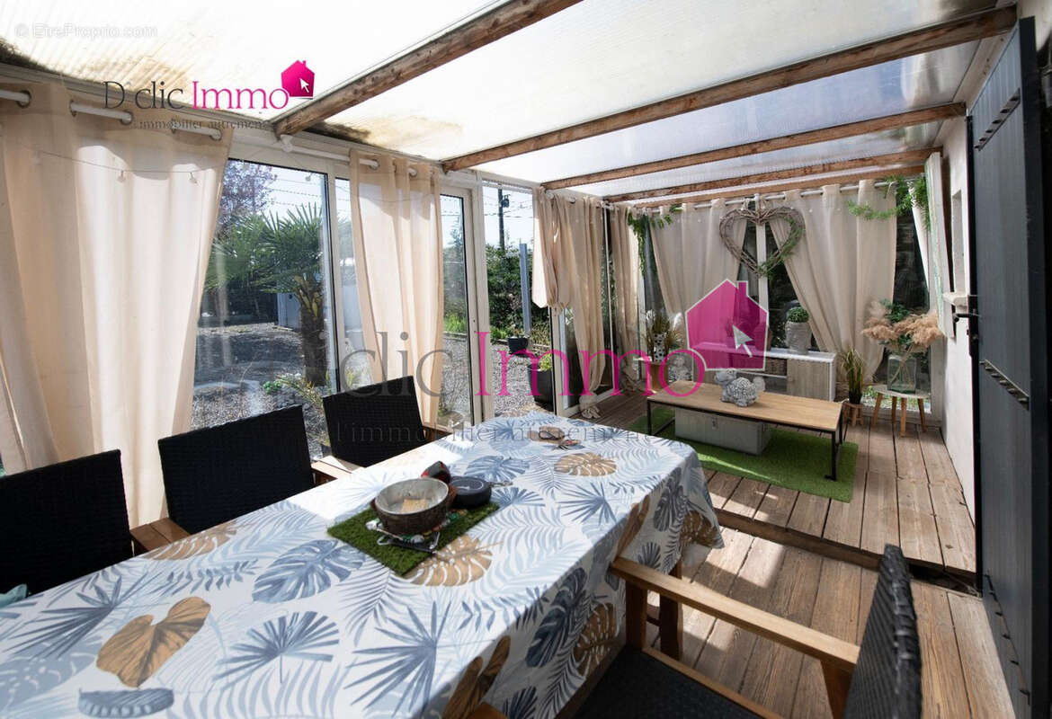 Longère 99m2 + studio 30m2 à Soullans - photo 8