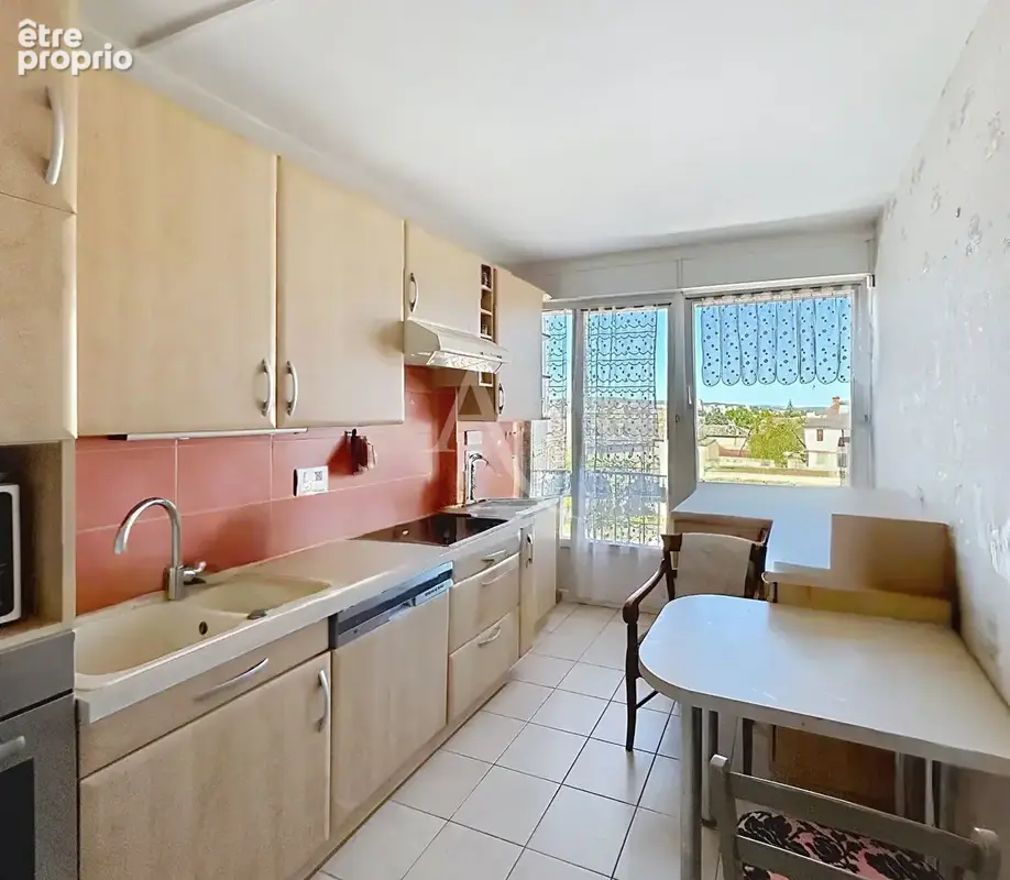 EXCLUSIVITE ! Appartement T3  - 80 m² - MÂCON - photo 3