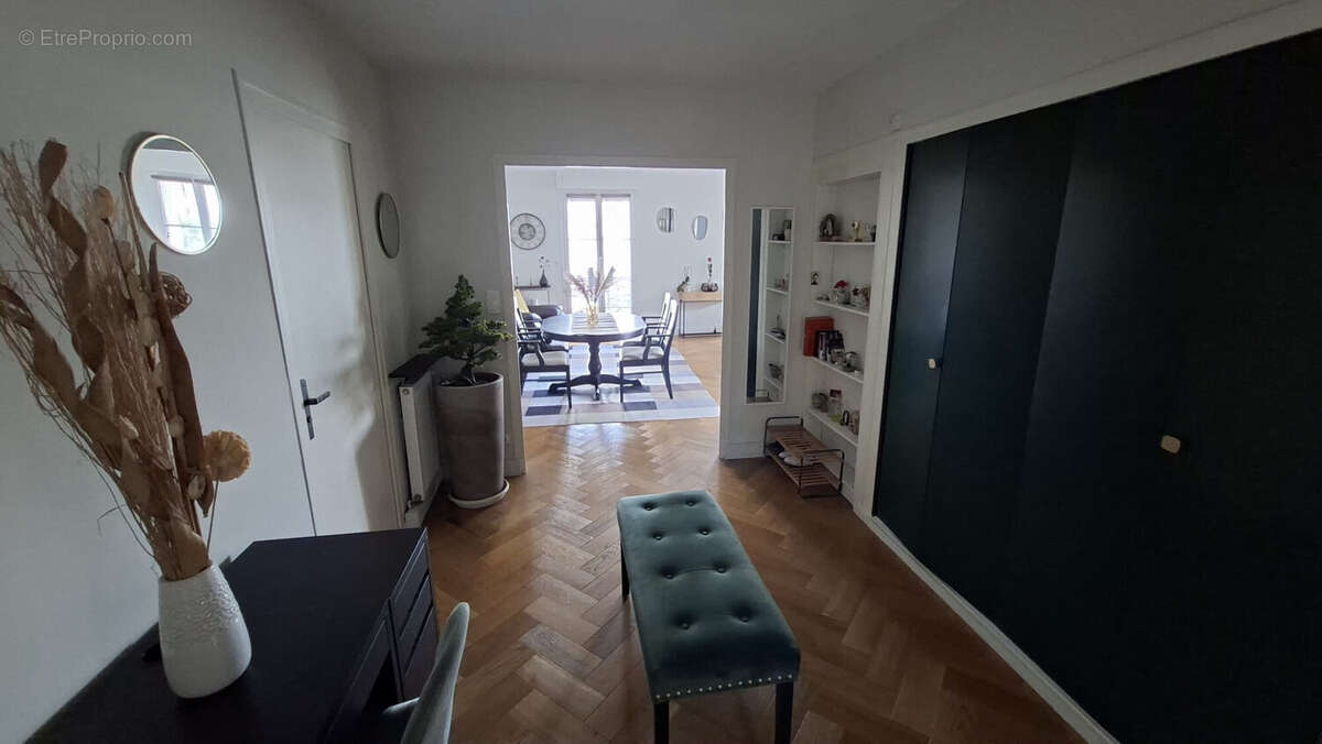 Appartement à SURGERES