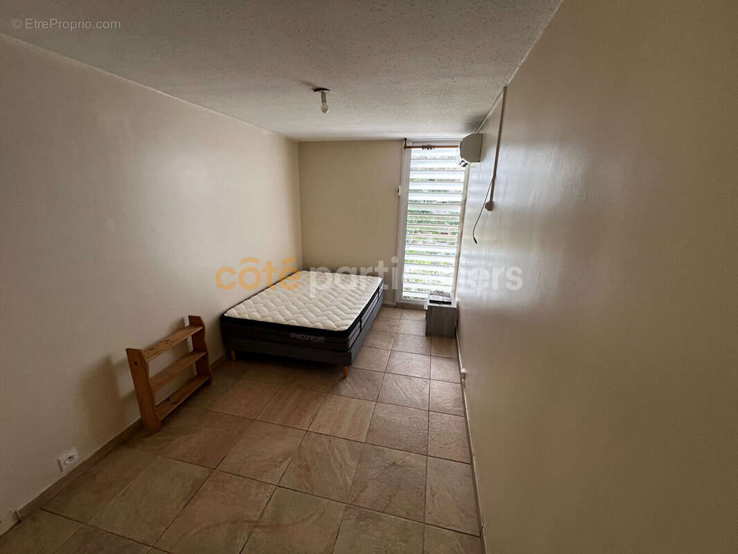 Appartement à LES ABYMES