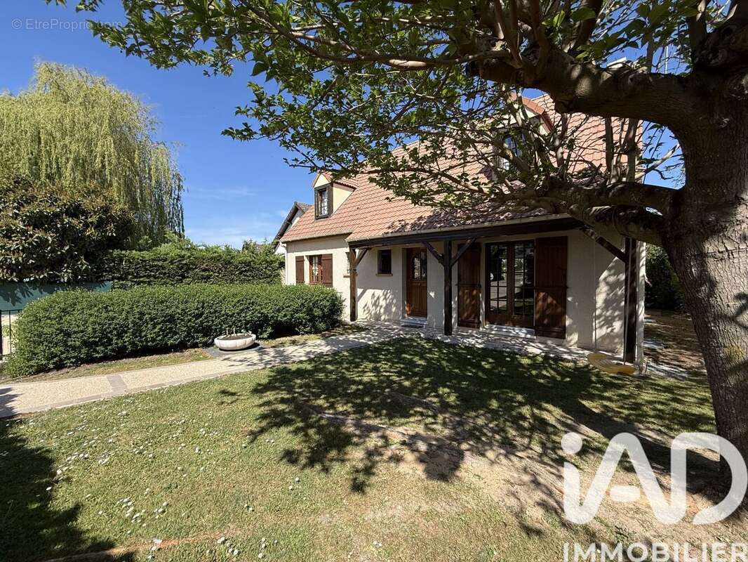 Photo 2 - Maison à VAUX-LE-PENIL
