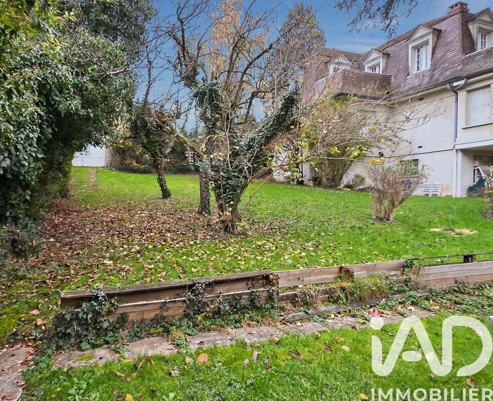 Photo 3 - Terrain à NOISY-LE-GRAND