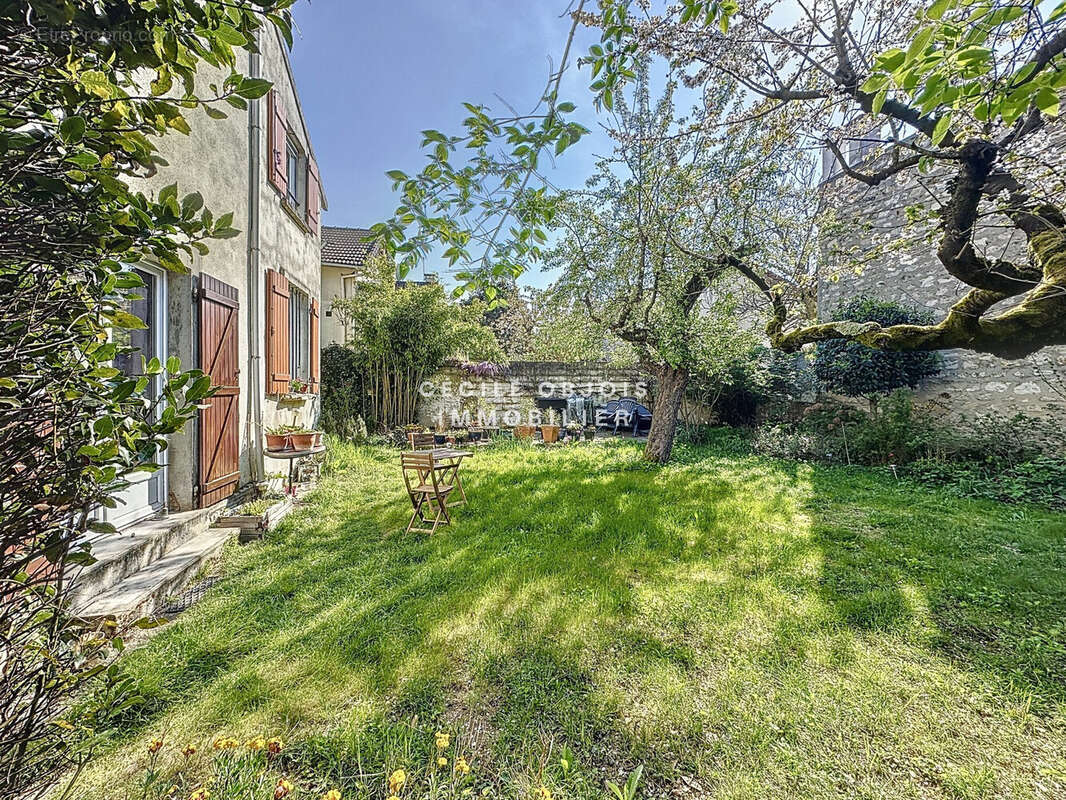 Maison à JOINVILLE-LE-PONT