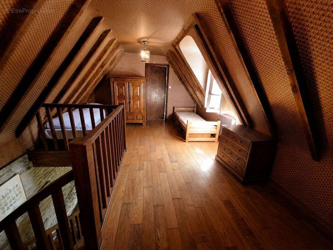 Maison à LOCQUIREC