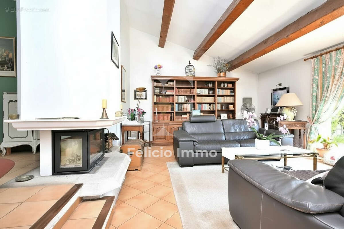 Maison à OPIO