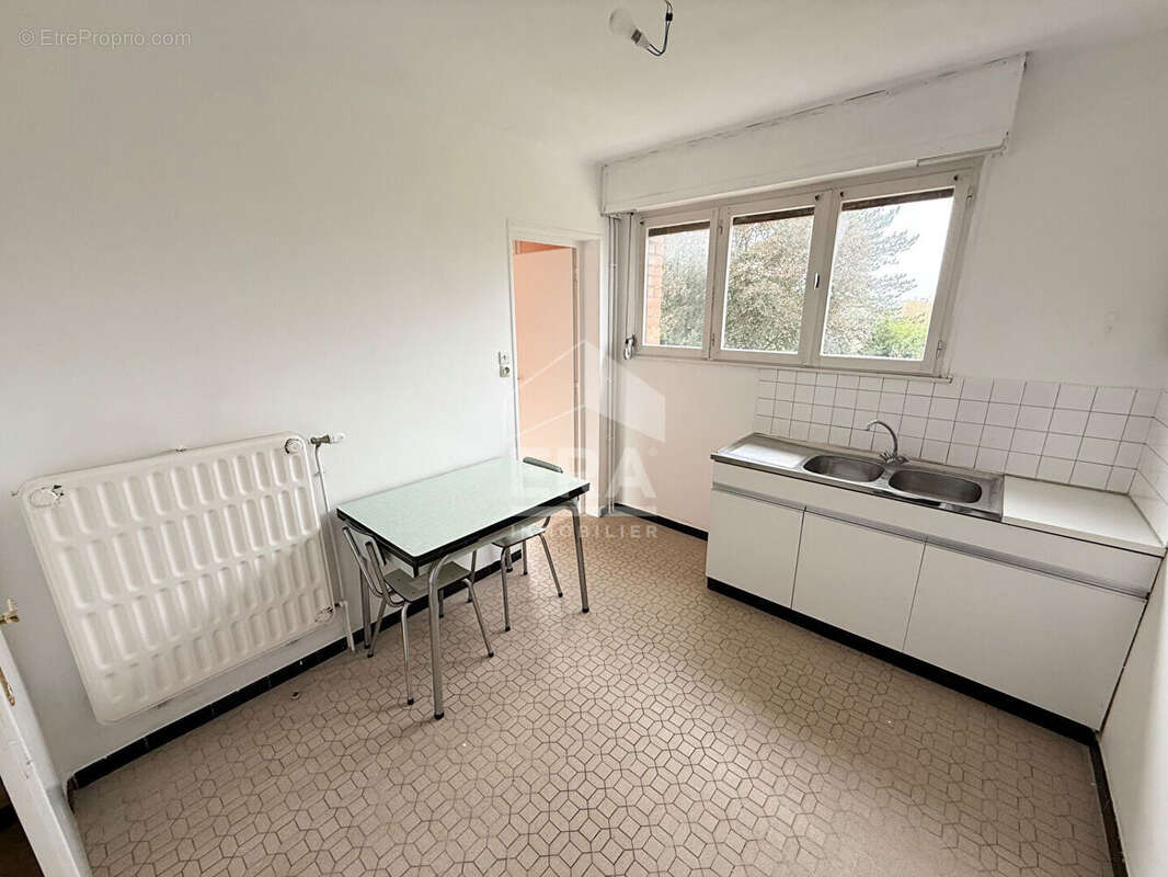 Maison à SAINT-MARTIN-BOULOGNE