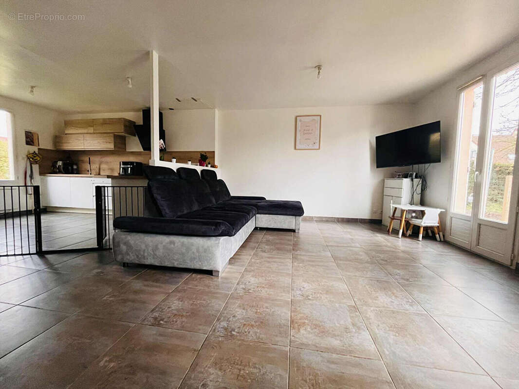 Maison à VILLERS-COTTERETS