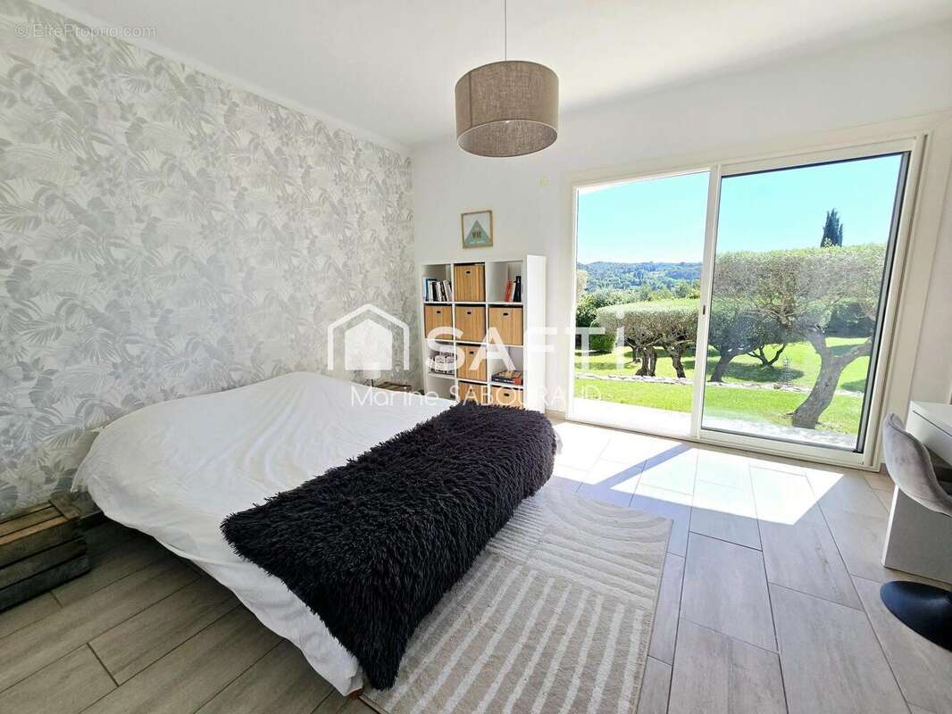 Photo 8 - Maison à COTIGNAC