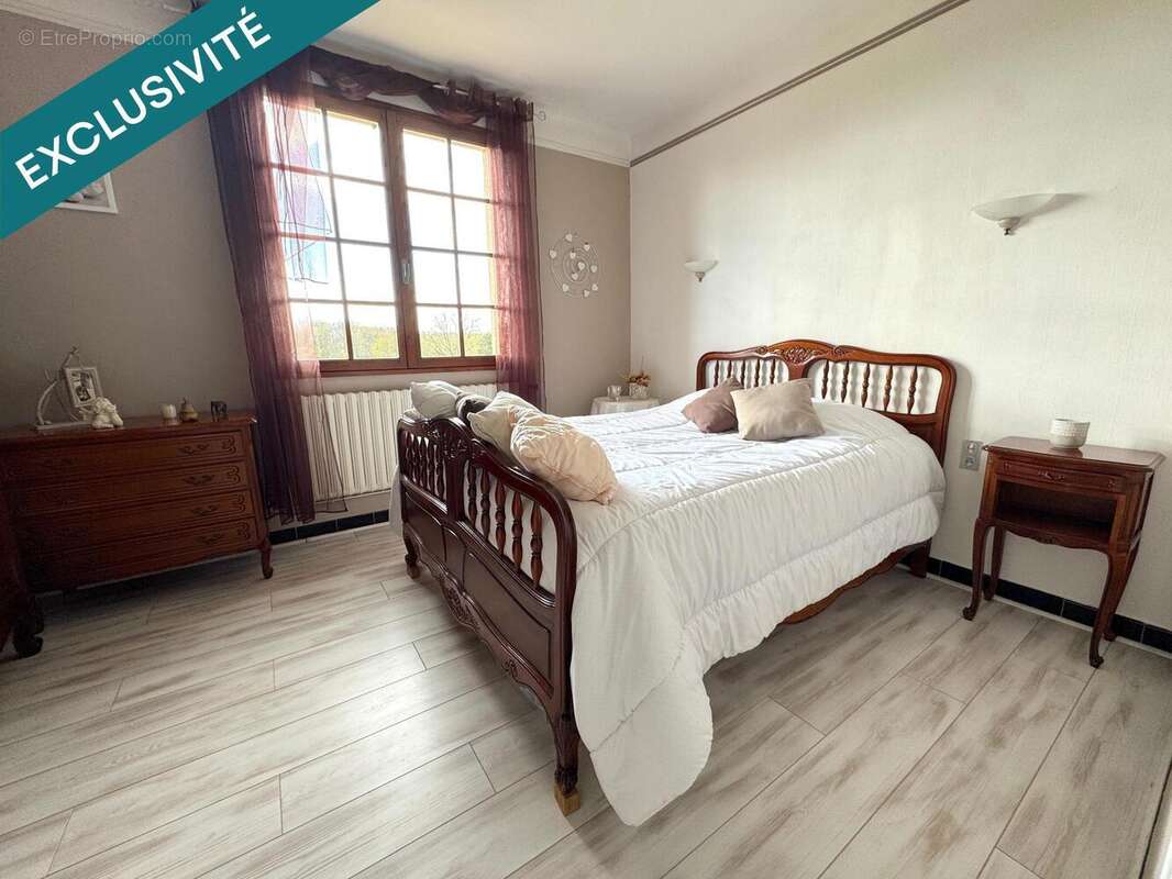 Photo 9 - Maison à VARENNES-SAINT-SAUVEUR