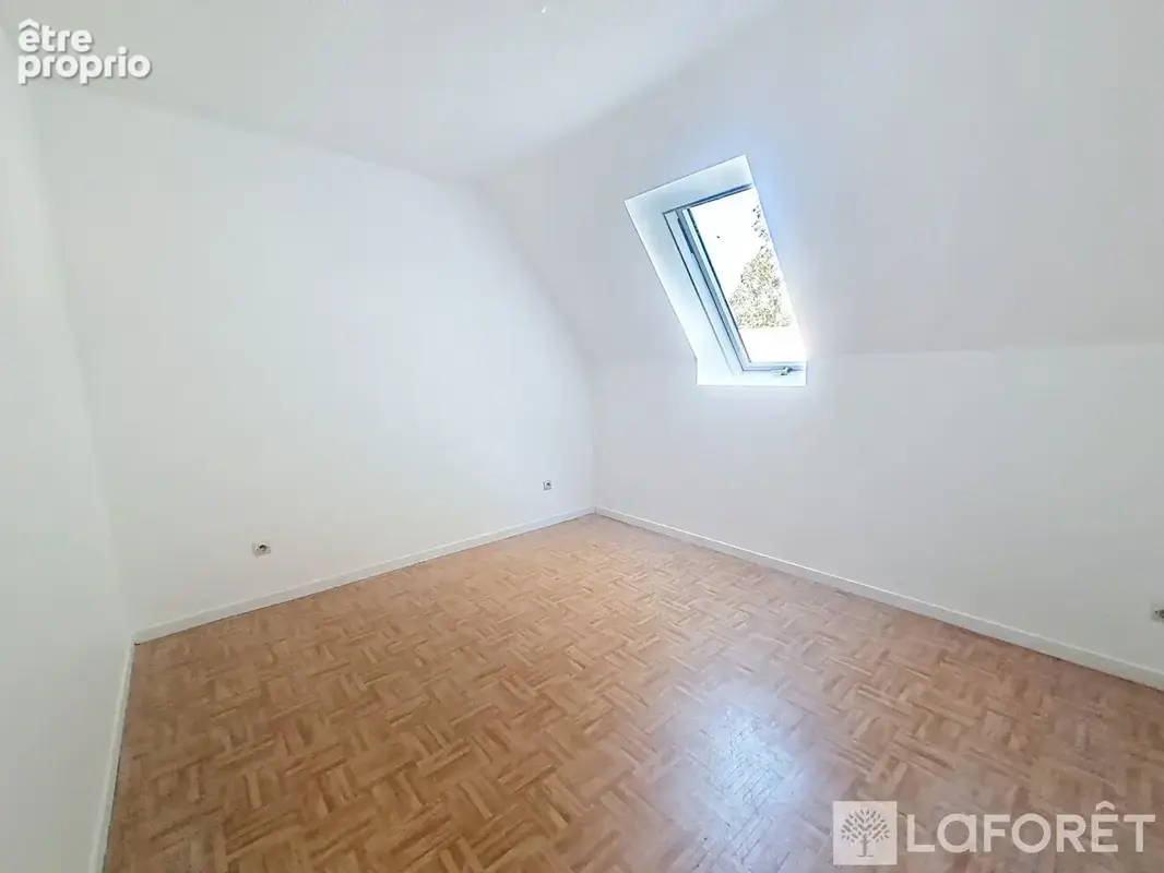 Maison 7PP environnement très calme à Hérouvillette - 118m² - photo 12