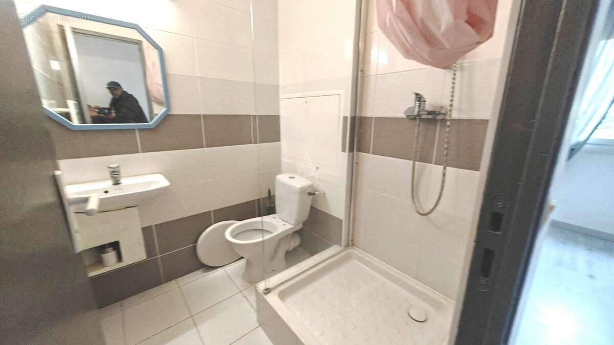 Appartement T4 au RDC avec terrasse 50 m²- Proche transport RER - photo 8