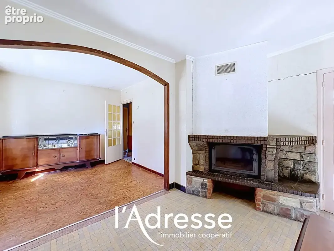 Exclusivité l'Adresse Immobilier - CUGNAUX - MAISON T4 de 90 m2 à rénover sur une parcelle de 825 M² - photo 7