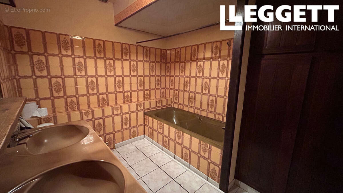 Appartement à AUBETERRE-SUR-DRONNE