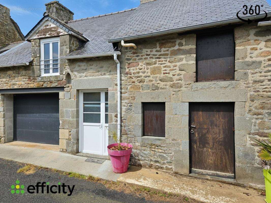 Maison à SAINT-PIERRE-DE-PLESGUEN