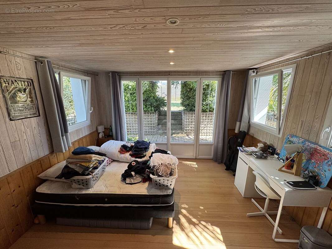 Maison à LE RELECQ-KERHUON