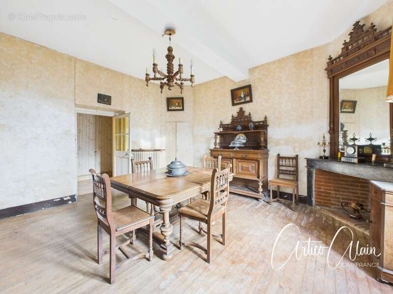 Maison à VILLEFRANCHE-DE-LAURAGAIS