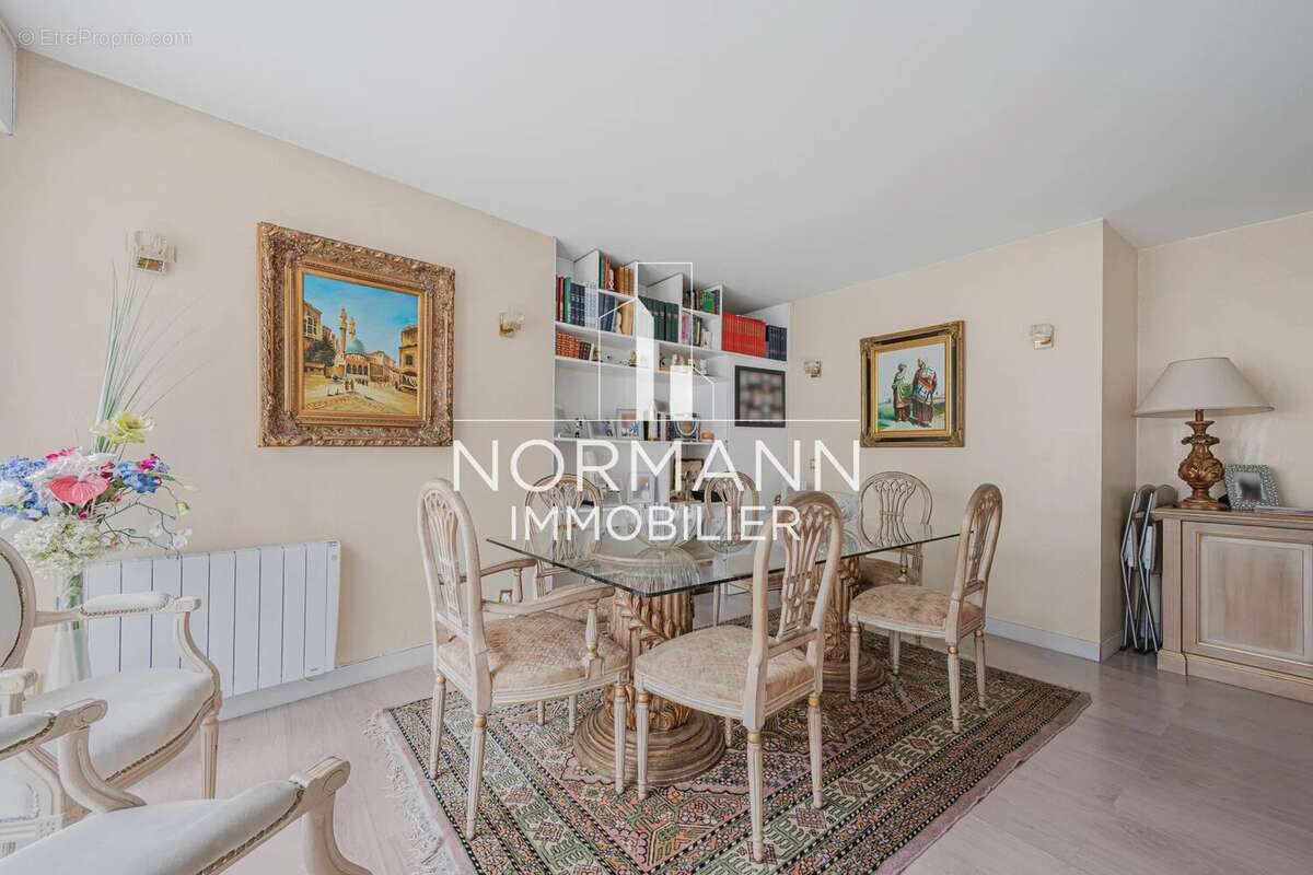 Appartement à LEVALLOIS-PERRET